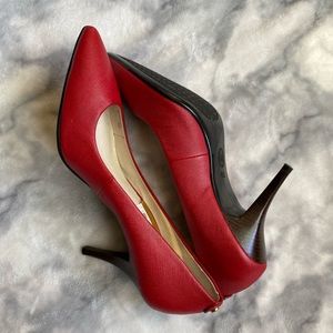 MICHAEL Michael Kors Pump